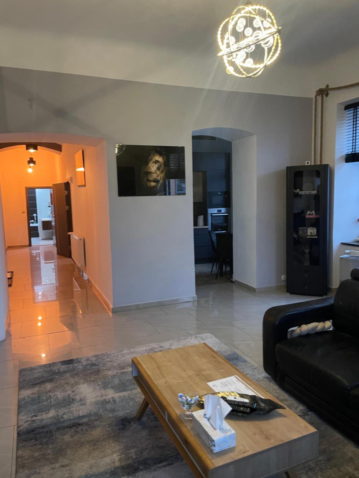 Apartament W Centrum Przy Studni 102M2 Daire Chełm Dış mekan fotoğraf